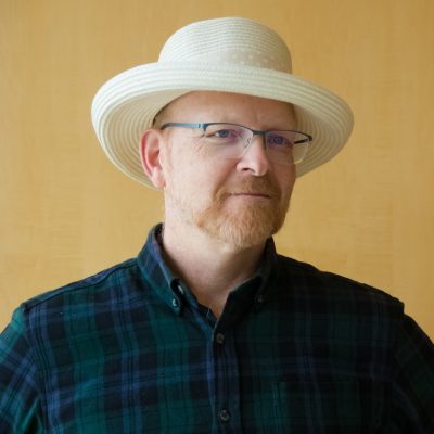 Dave_hat_smaller